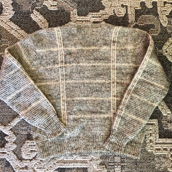 Pendleton Sweater - Picture 3 of 3